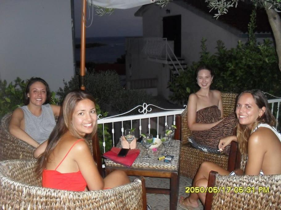 Apartman Tino With Two Sunny Terace Hvar Town Buitenkant foto