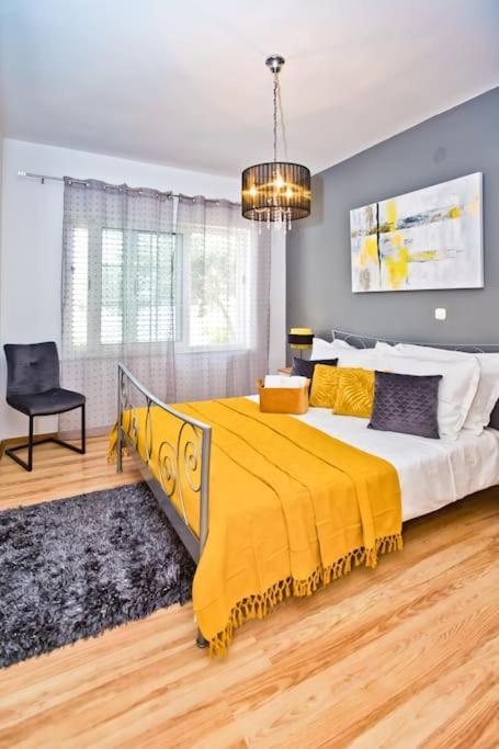 Apartman Tino With Two Sunny Terace Hvar Town Buitenkant foto